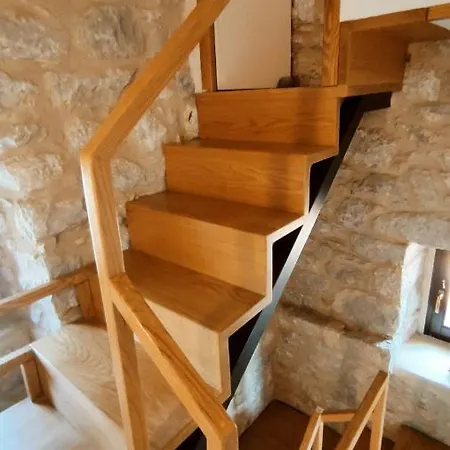 Fameliti Casa Torre בית נופש *