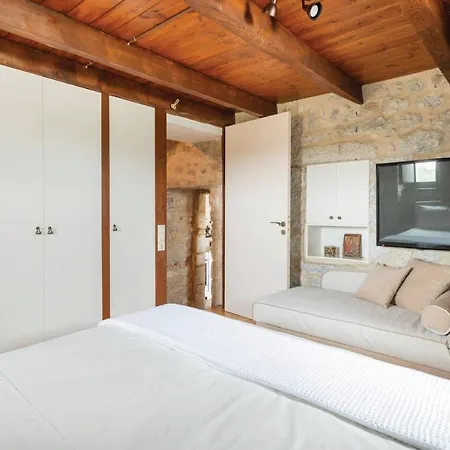 Fameliti Casa Torre בית נופש