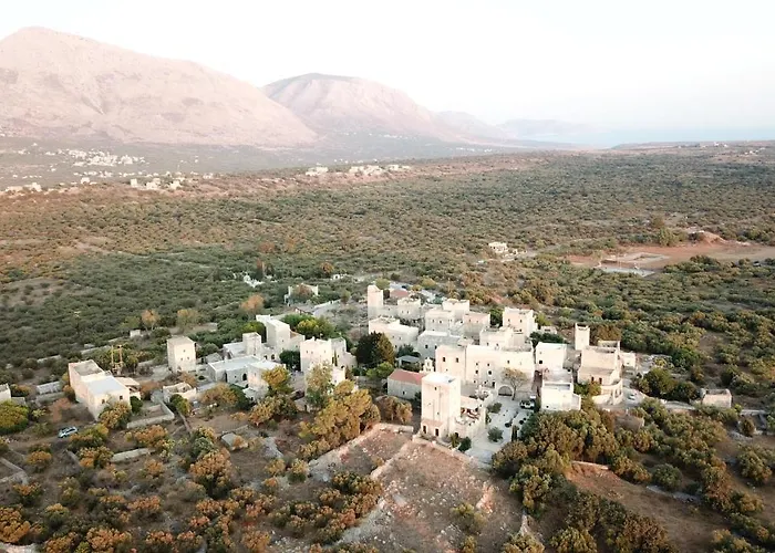 Holiday home Fameliti Casa Torre Stavrion